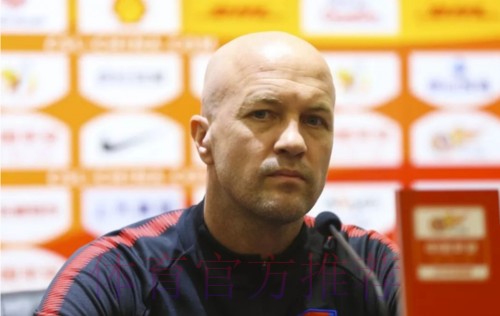 小克鲁伊夫谈德比大战落败:球队必须尽快振作起来